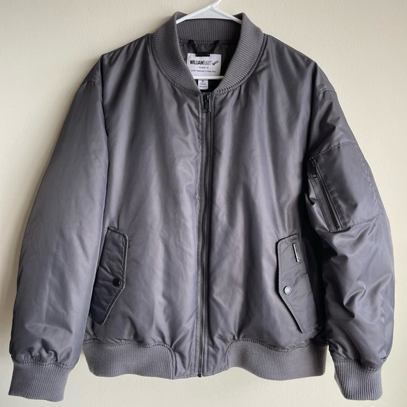 William Rast Other - NWOT WILLIAM RAST FOUNDED BY JUSTIN TIMBERLAKE BOMBER STYLE DOWN FILLED SZ XL